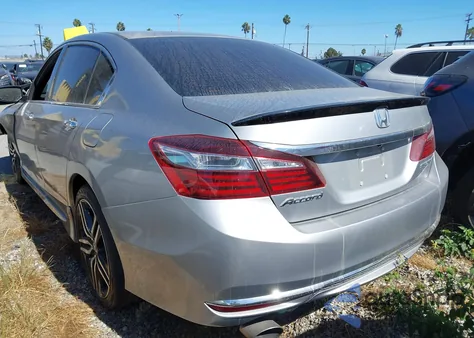 2017 Honda Accord Sport из США, поврежденный, VIN 1HGCR2F58HA154321